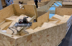 Team from KAIST wins Quadruped Robot Challenge of UK