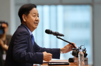 S.Korea names budget veteran as finance minister to prop up economy