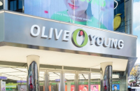 K-beauty craze sends Olive Young online sales to new heights